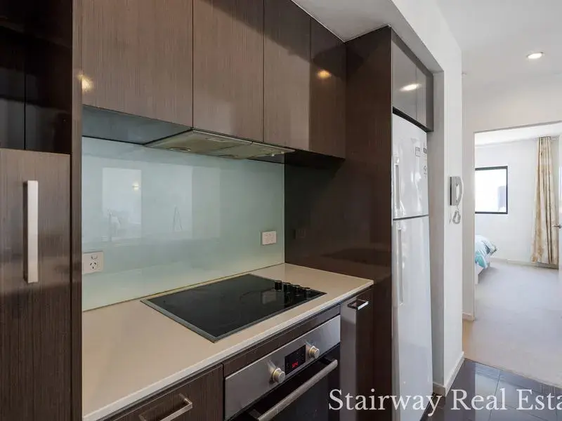 Homelea Court — City River Lifestyle – Opportunity!