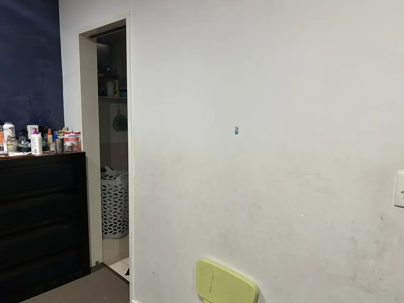 1 Laurel Street — Renovators Delight!