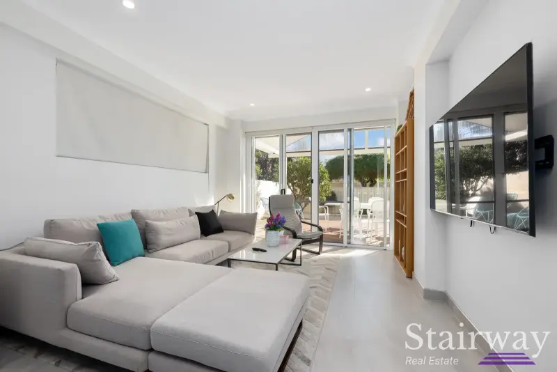 Property in Claremont — Spacious Modern Part-Furnished Home