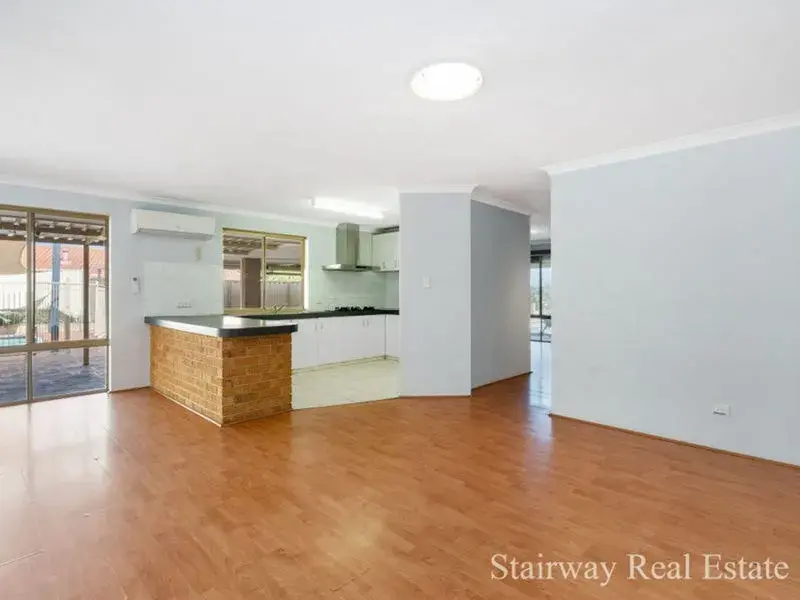 Westgate Way — The best in the west with Swimming Pool!