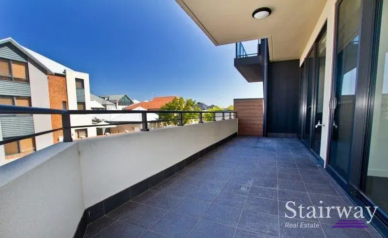 Marina Drive — Stylish Apartment in Ascot's Premier Enclave