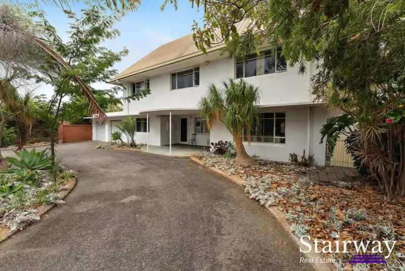 Leach Avenue — Spacious Riverton Family Home with Duplex Potential