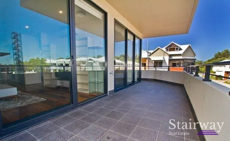 Marina Drive — Stylish Apartment in Ascot's Premier Enclave