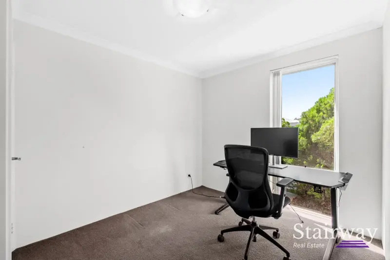Property in Kelmscott — Modern, low-maintenance home