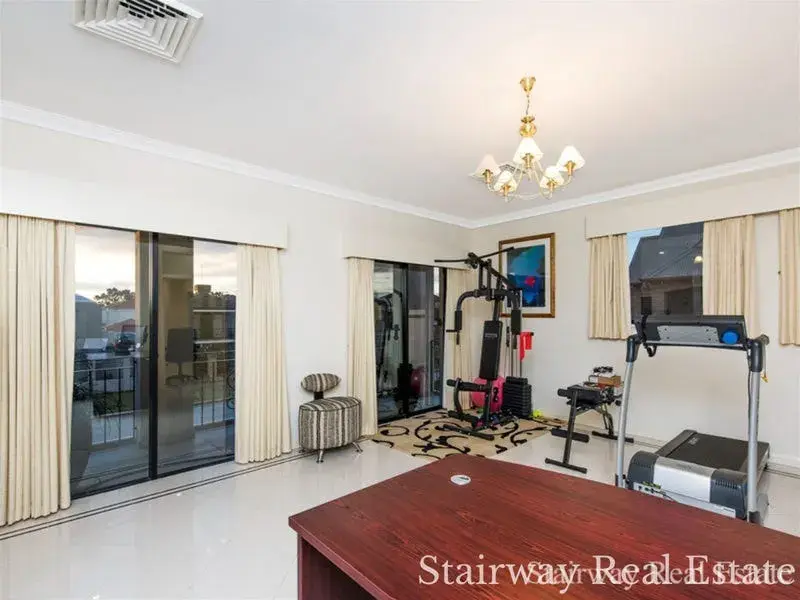 Tidewater Way — Sold for Record Price by LYNSAY Hubbard from STAIRWAY Real Estate