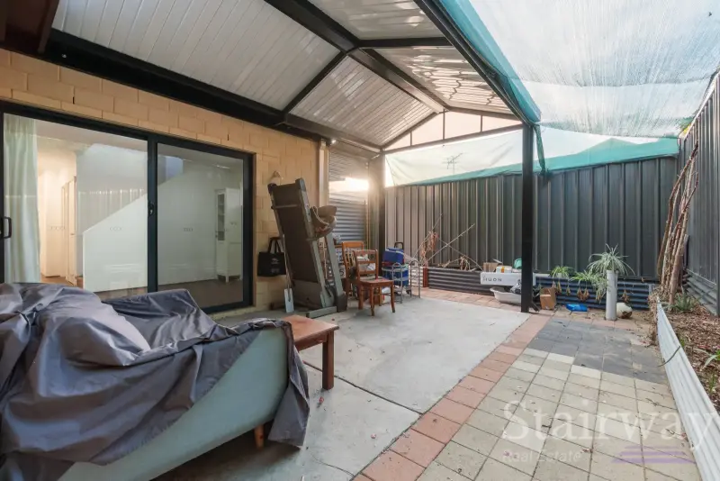 Property in Craigie — Spacious Modern 4 Bed Family Home in Craigie