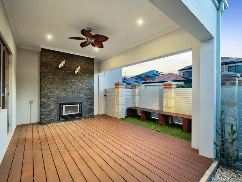 Sedgeland Way — A Beautiful Unique Architectural House!
