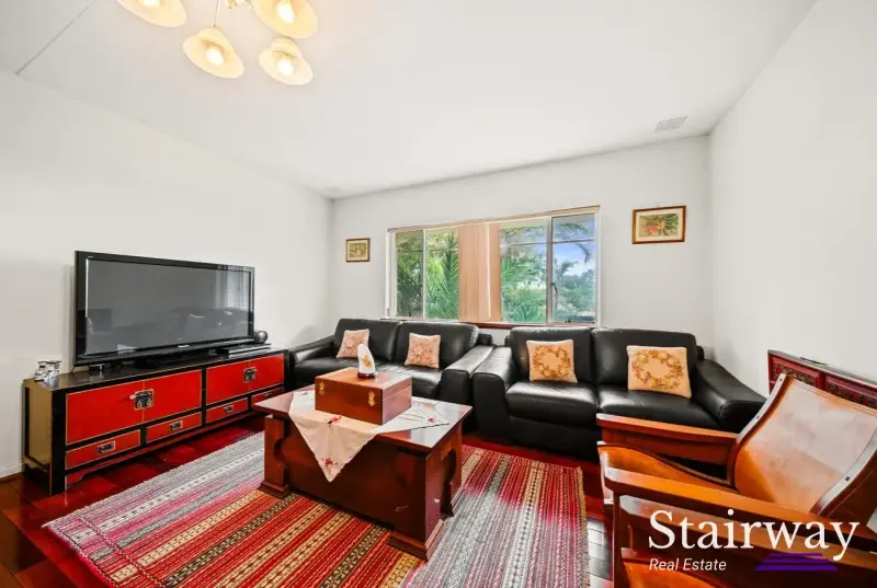 Leach Avenue — Spacious Riverton Family Home with Duplex Potential