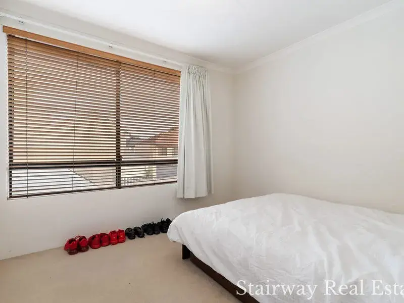 Marina Drive — Opportunity knocks with Boutique Apartment in Ascot Waters!