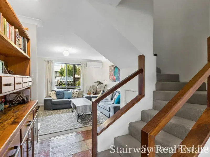 Aranda Place — SOLD twice by Lynsay Hubbard, Stairway Real Estate