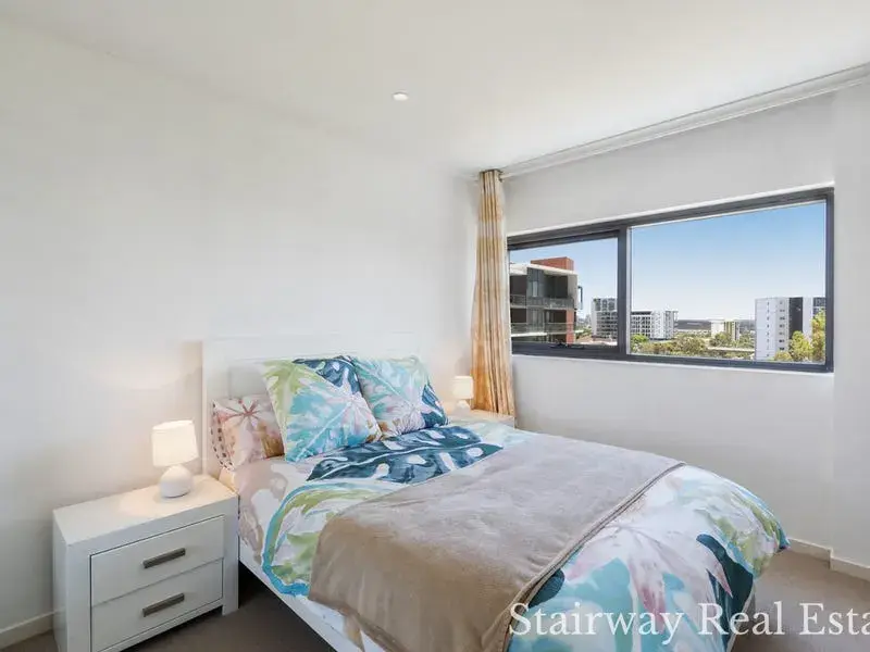 Homelea Court — City River Lifestyle – Opportunity!