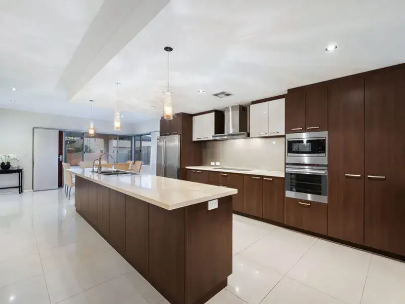 Sedgeland Way — A Beautiful Unique Architectural House!
