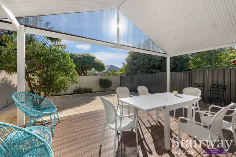 Property in Claremont — Spacious Modern Part-Furnished Home