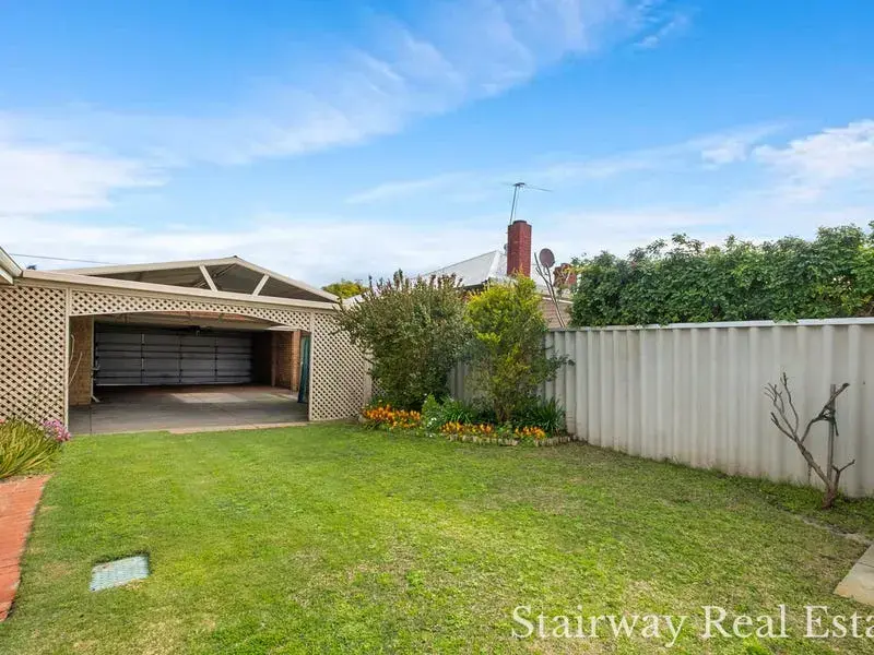 Surrey Road — Sold by Lynsay Hubbard from STAIRWAY Real Estate