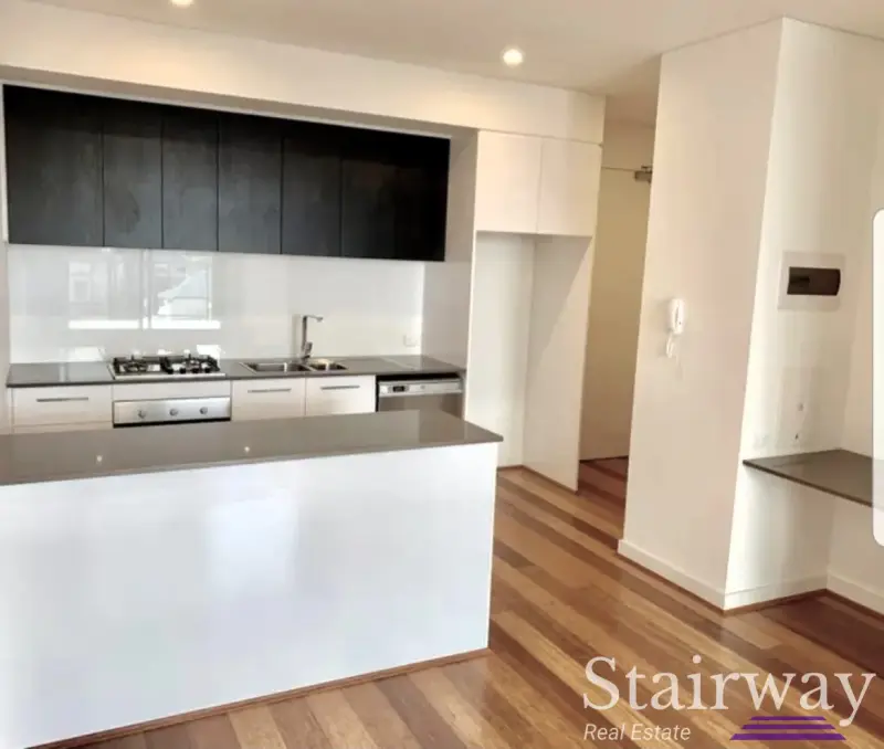 Marina Drive — Sanctuary at Riverside Ascot Waters