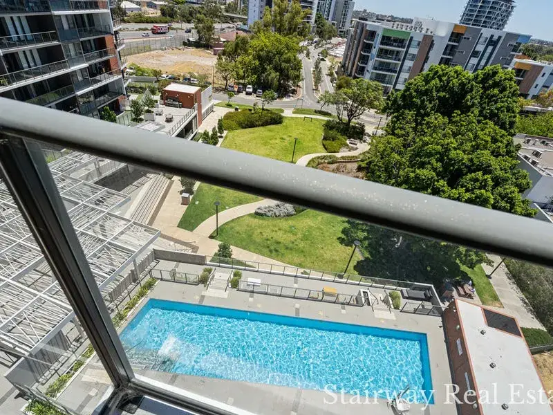Homelea Court — City River Lifestyle – Opportunity!