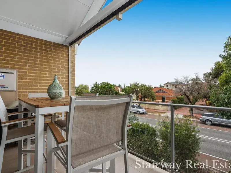 Bishopsgate Street — Boutique Apartment in Lathlain!