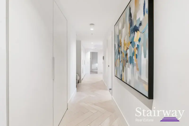 Barrack Square — Elevated Elegance: A Luxurious Three-Bedroom Haven in The Towers at Elizabeth Quay