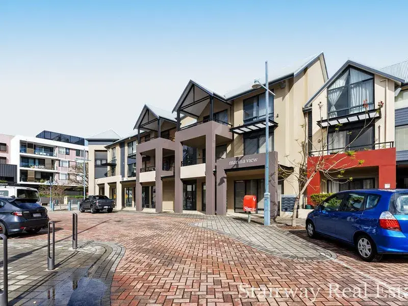 Marina Drive — Opportunity knocks with Boutique Apartment in Ascot Waters!