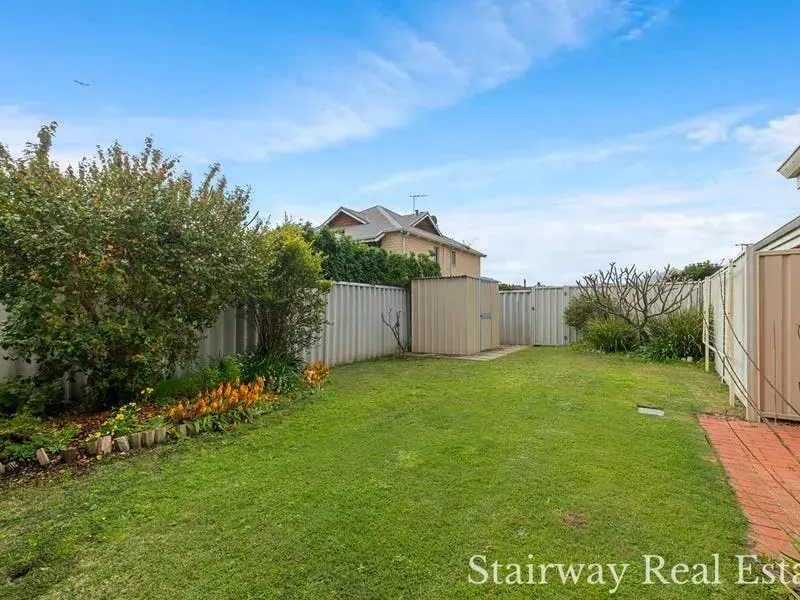 Surrey Road — Sold by Lynsay Hubbard from STAIRWAY Real Estate