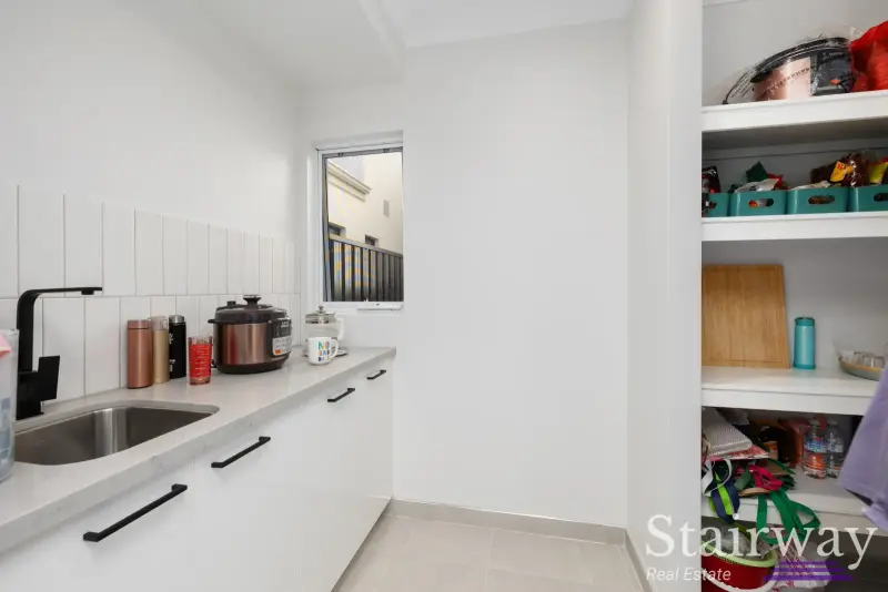 Property in Claremont — Spacious Modern Part-Furnished Home