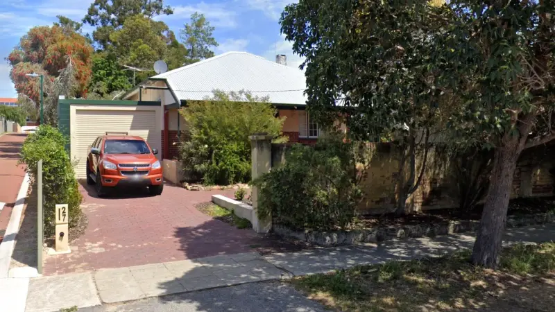Sunbury Road — Development Potential !