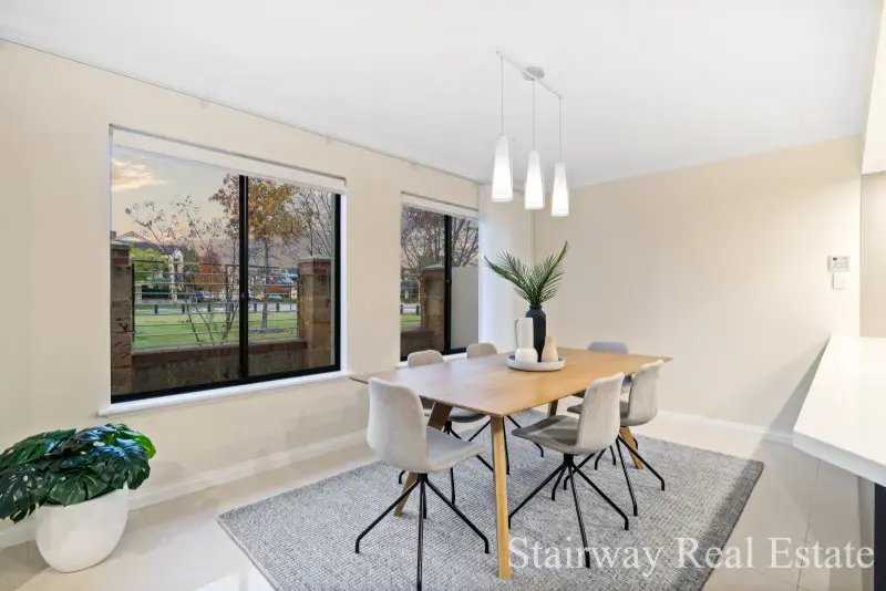 Riverina Drive — Immaculate Modern 3 Storey Luxury