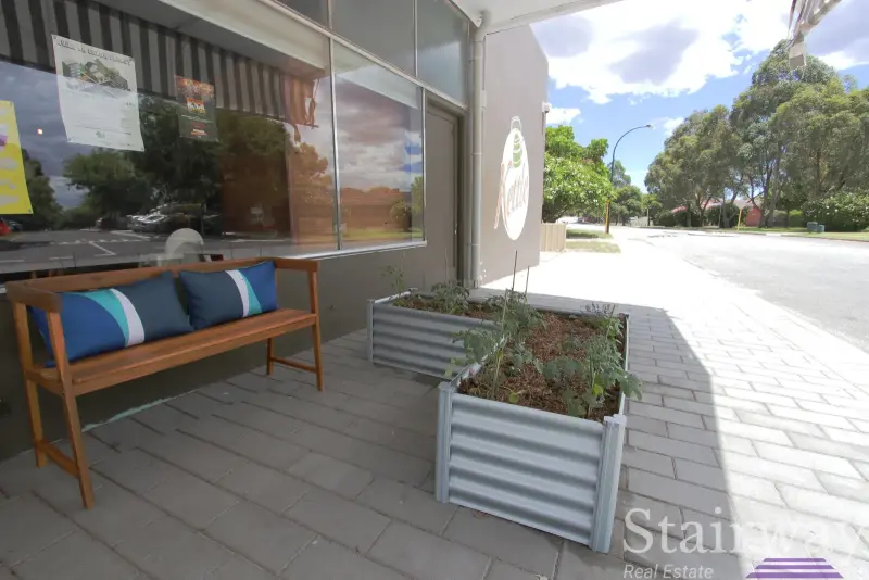 Bishopsgate Street — As-New? Freshly Renovated 3-Bedroom Villa