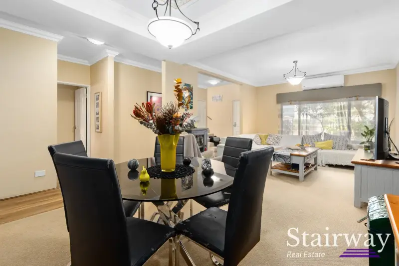 Waterway Crescent — Modern Riverside Suburb Retreat with Versatile Floorplan