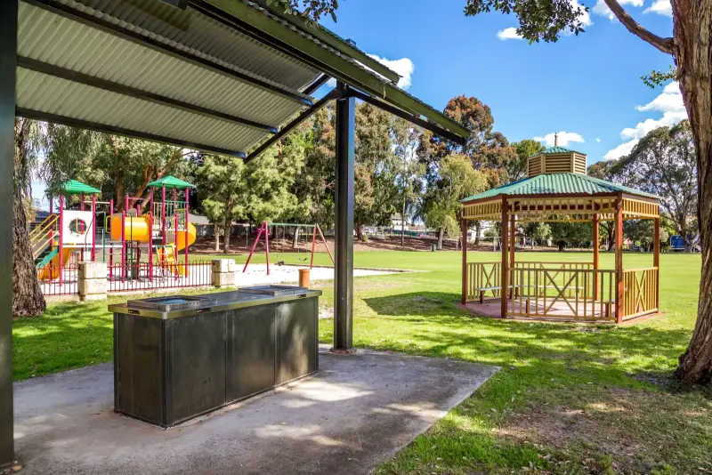 23 Cookham Road — Expansive Family Home with Endless Potential