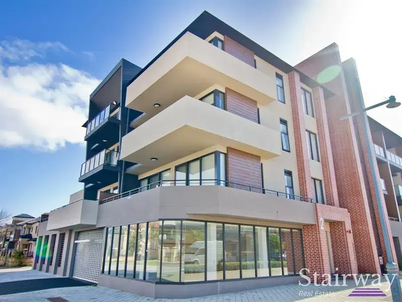 Marina Drive — Haven in Riverside Ascot Waters