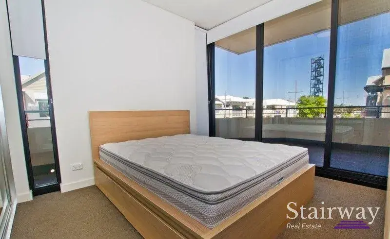 Marina Drive — Stylish Apartment in Ascot's Premier Enclave