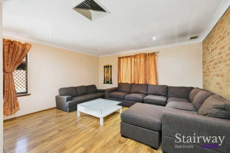 Basinghall Street — Well-Maintained Family Home with Outstanding Potential