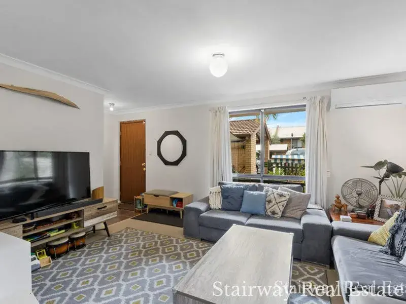 Aranda Place — SOLD twice by Lynsay Hubbard, Stairway Real Estate