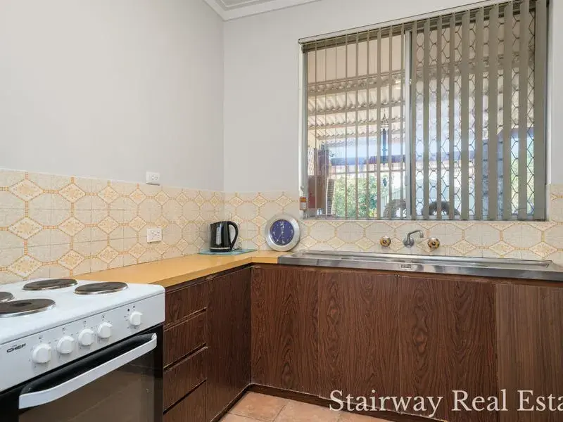 Armadale Road — LOCATION LOCATION LOCATION!