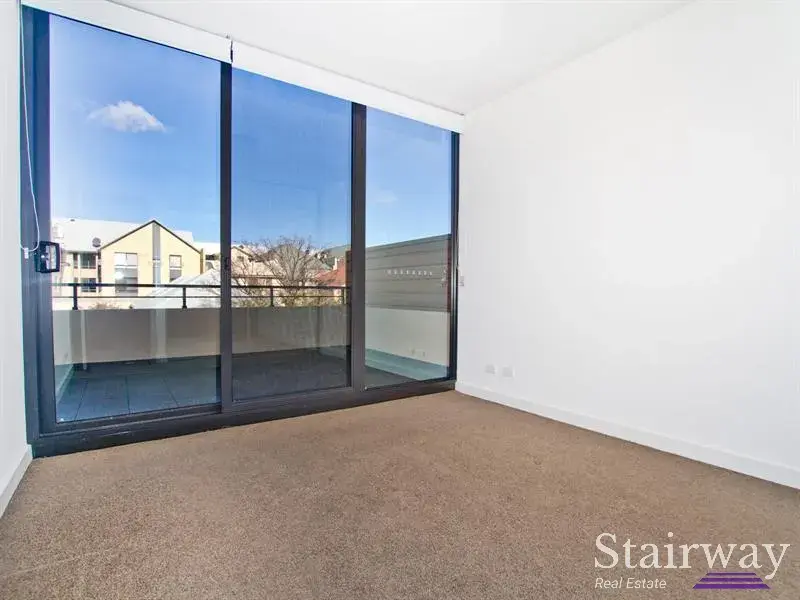 Marina Drive — Haven in Riverside Ascot Waters