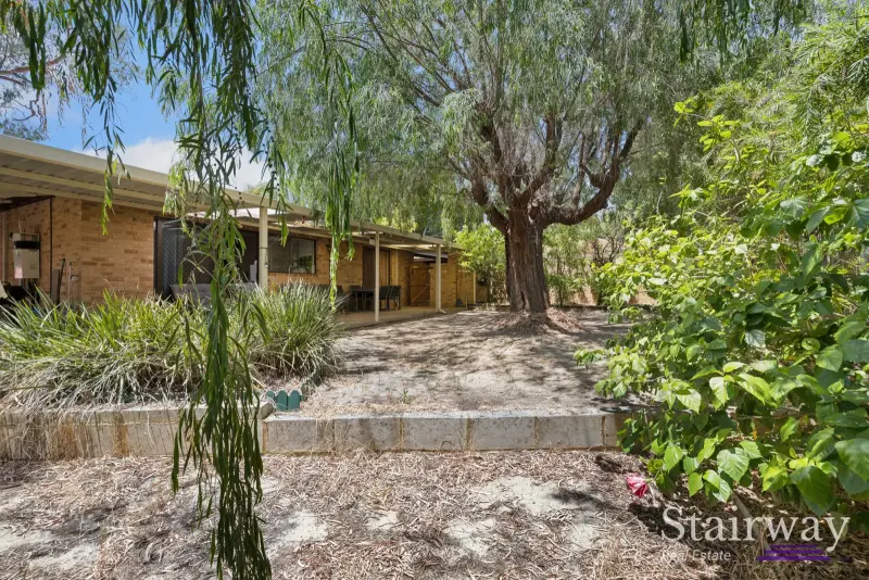 Basinghall Street — Well-Maintained Family Home with Outstanding Potential