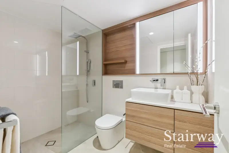 Barrack Square — Elevated Elegance: A Luxurious Three-Bedroom Haven in The Towers at Elizabeth Quay