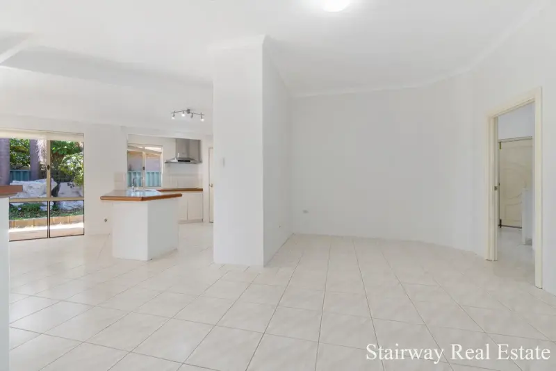 Kooyong Road — Enormous Home with Build & Retain Development Potential!
