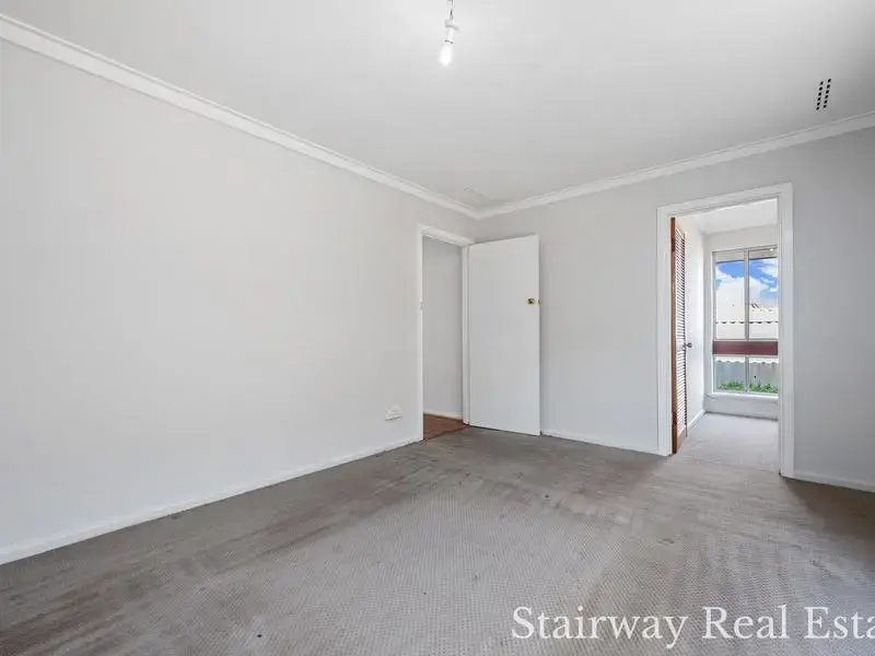 Donaldson Street — SPACIOUS, LOCATION, CORNER BLOCK!